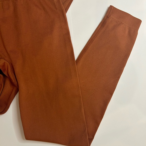Knix Good to Go Seamless Legging (Copper - Size Small) - Picture 4 of 6